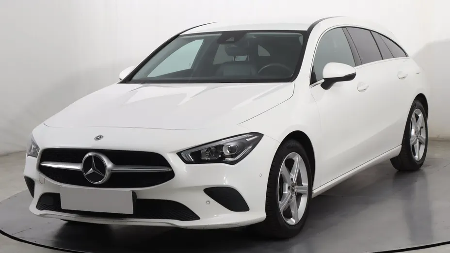Mercedes CLA -
