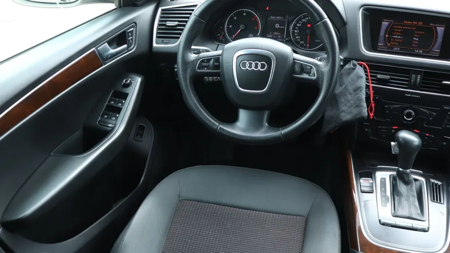 Audi Q5 -