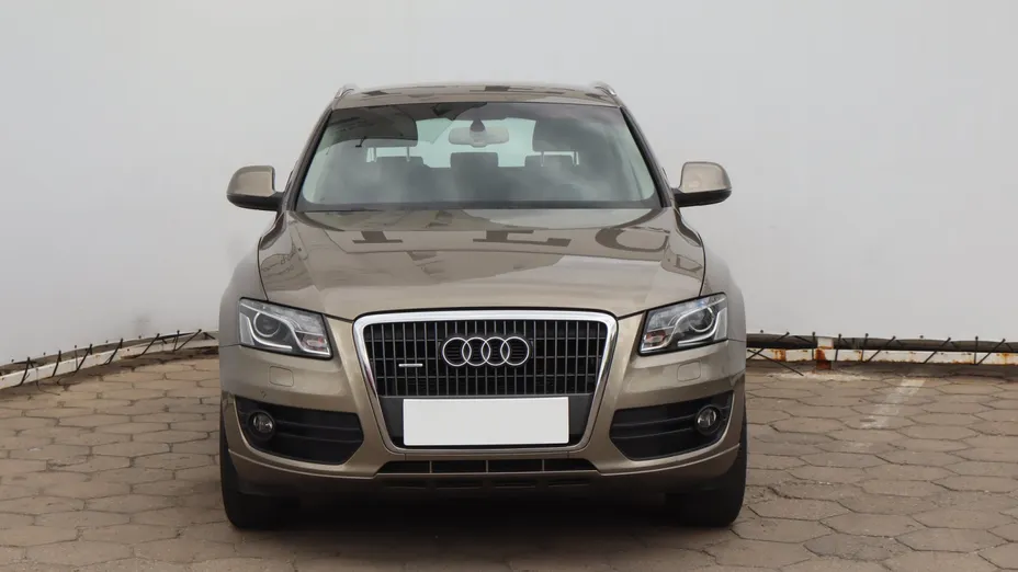 Audi Q5 -
