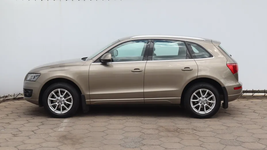 Audi Q5 -