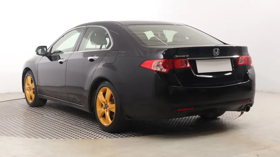 Honda Accord -