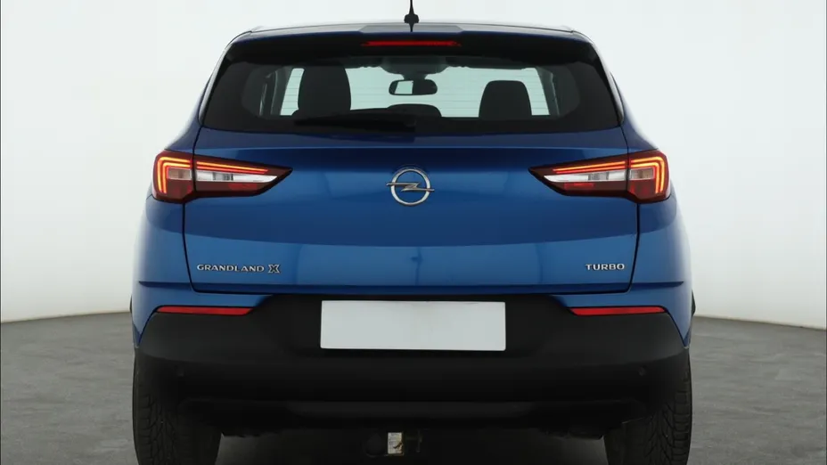 Opel Grandland -