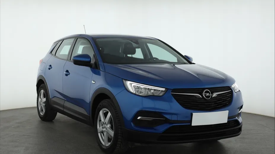 Opel Grandland -