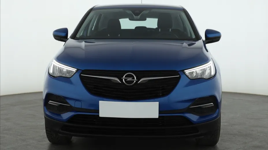 Opel Grandland -