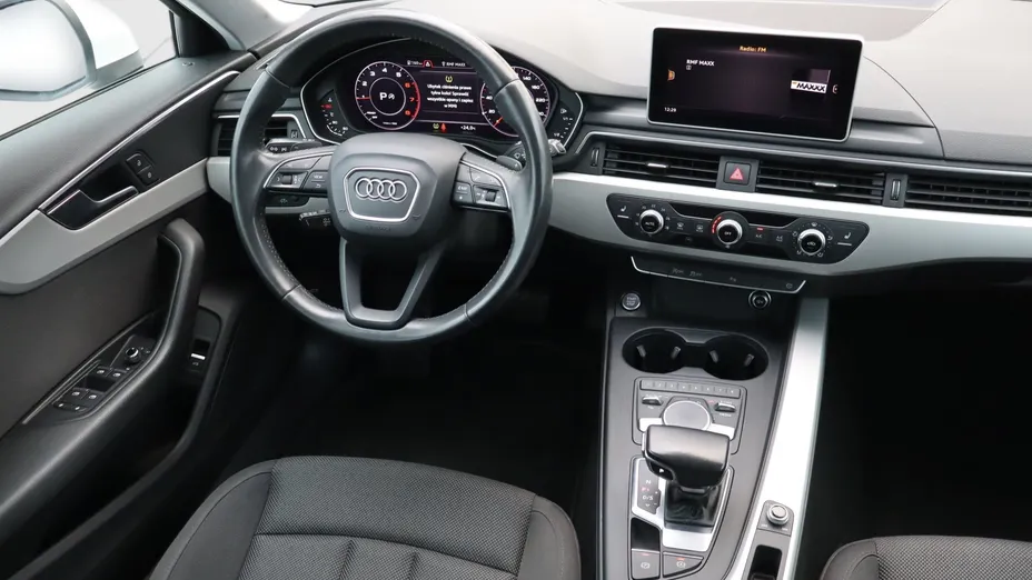 Audi A4 -