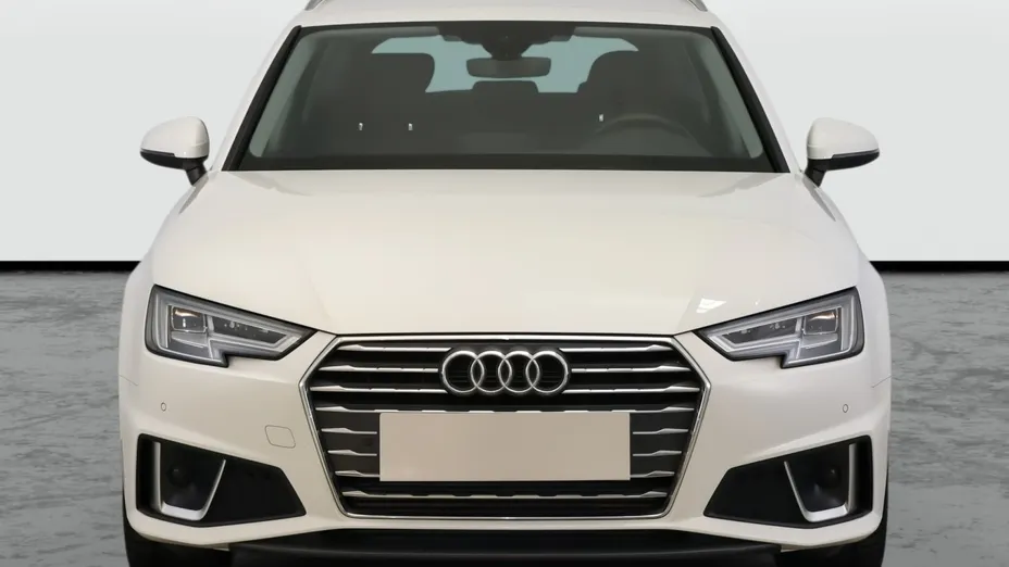 Audi A4 -