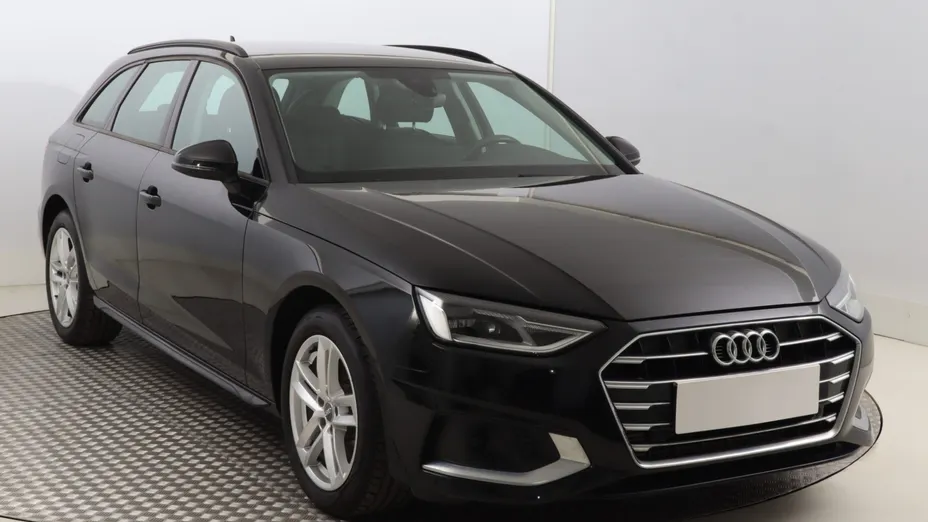 Audi A4 -