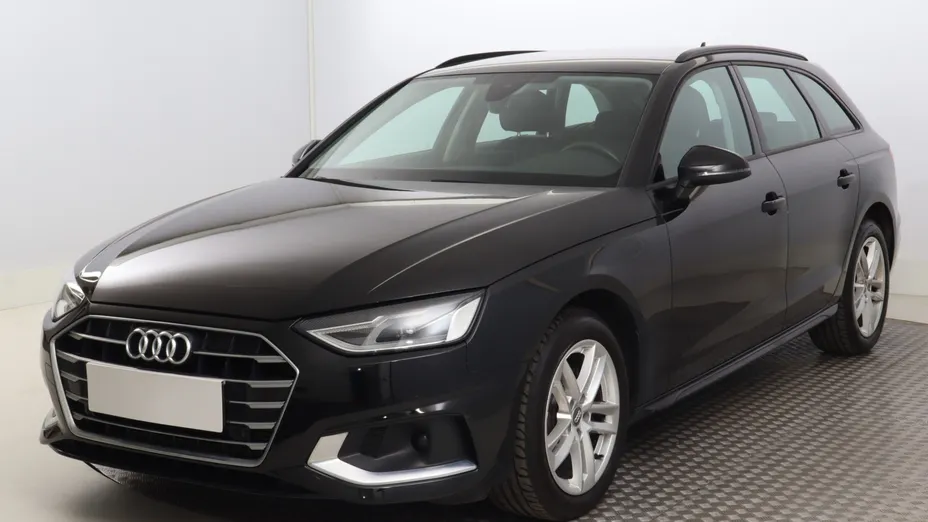 Audi A4 -