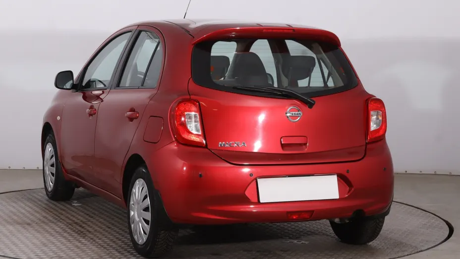 Nissan Micra -