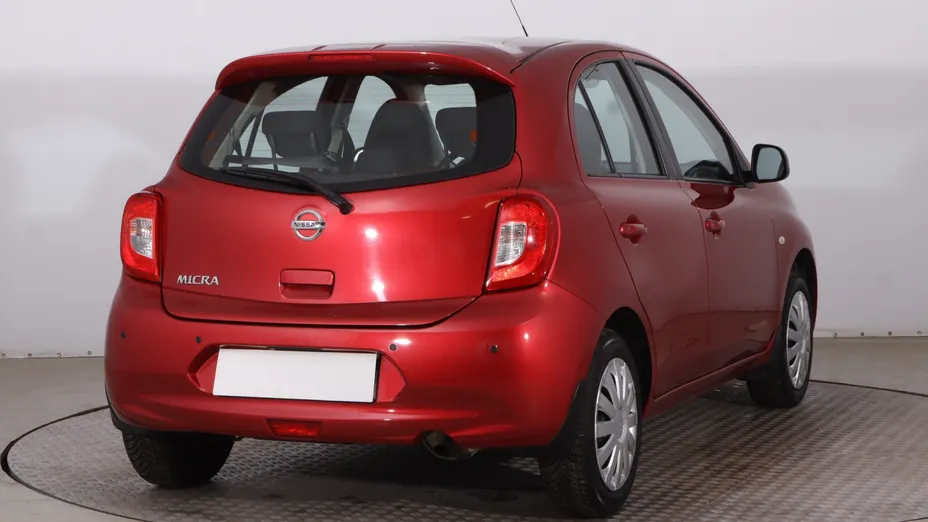 Nissan Micra -