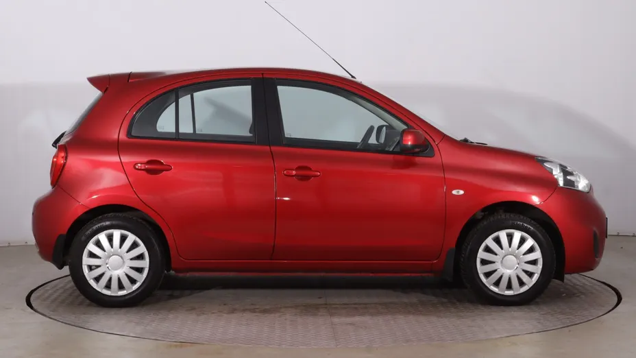 Nissan Micra -