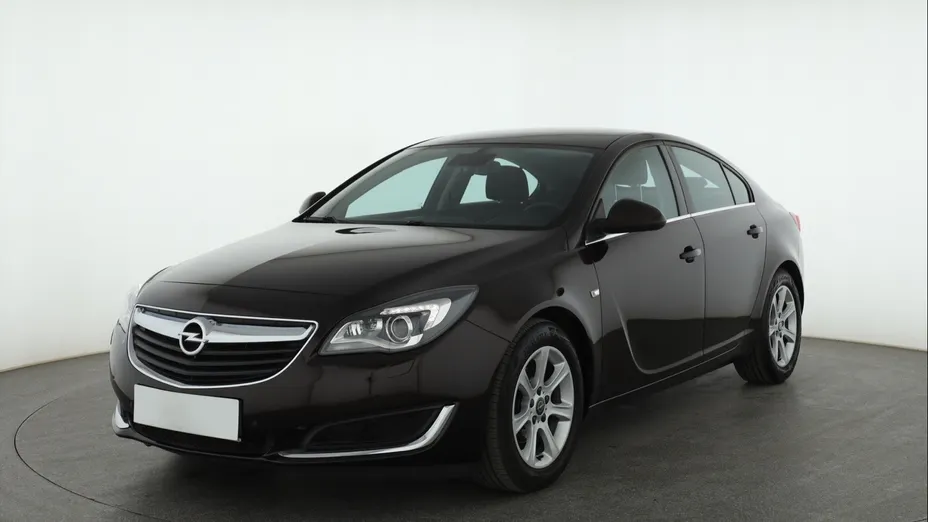Opel Insignia -