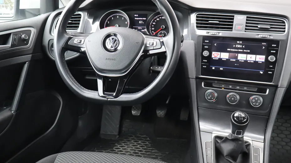 VW Golf -