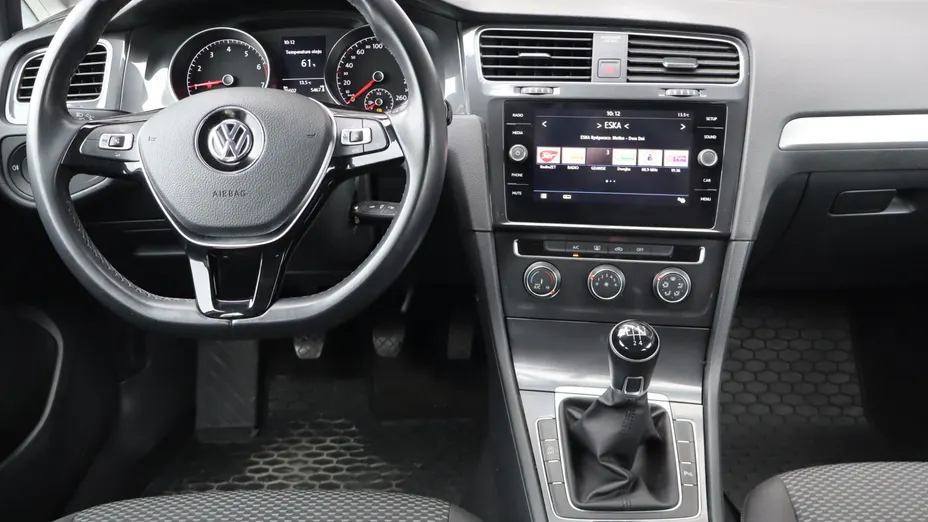 VW Golf -