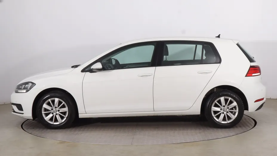 VW Golf -