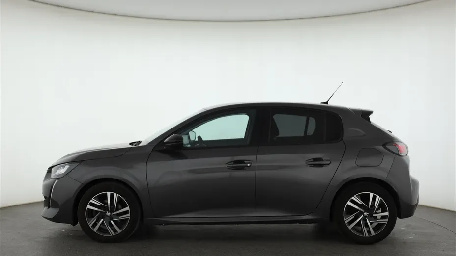 Peugeot 208 -