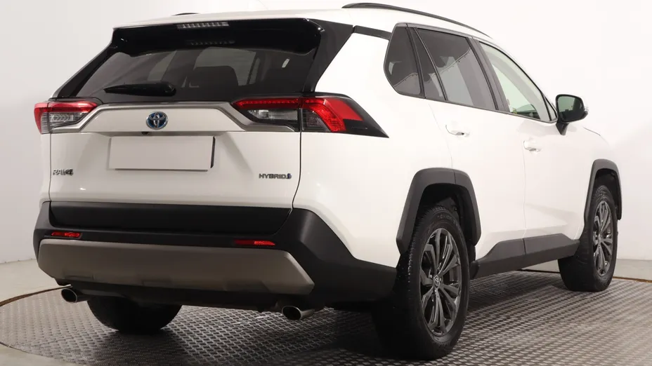 Toyota RAV4 -