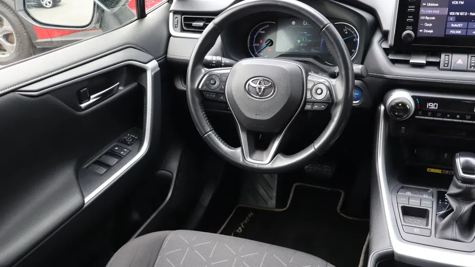 Toyota RAV4 -