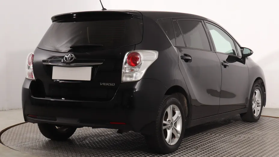 Toyota Verso -