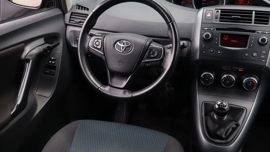 Toyota Verso -