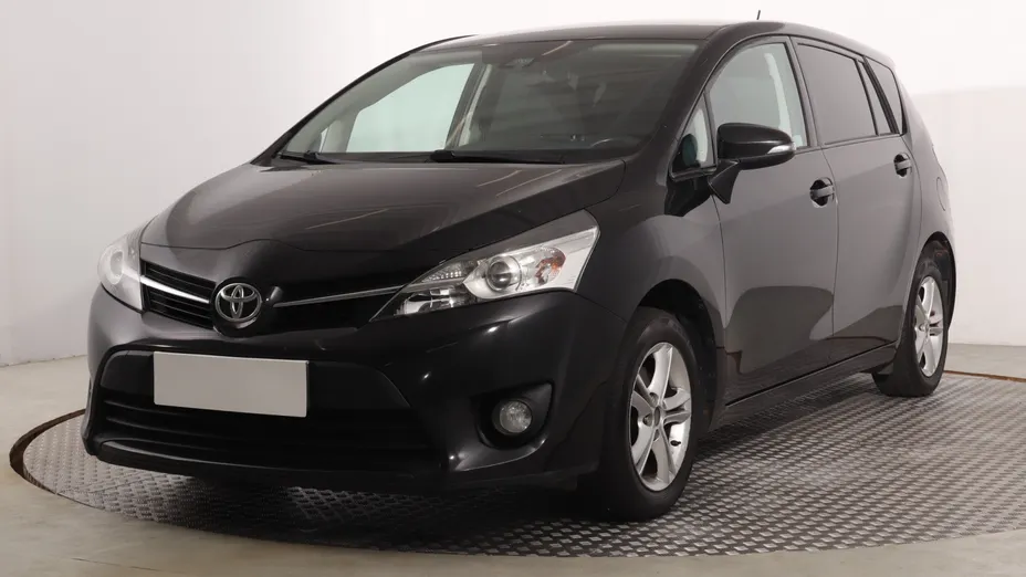 Toyota Verso -