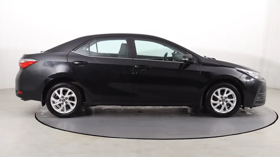Toyota Corolla -