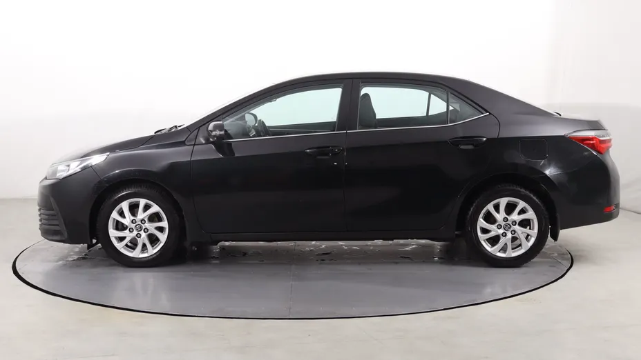 Toyota Corolla -
