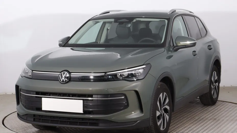 VW Tiguan -