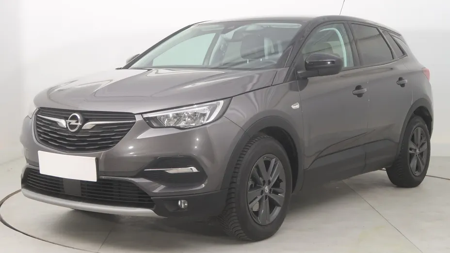 Opel Grandland -