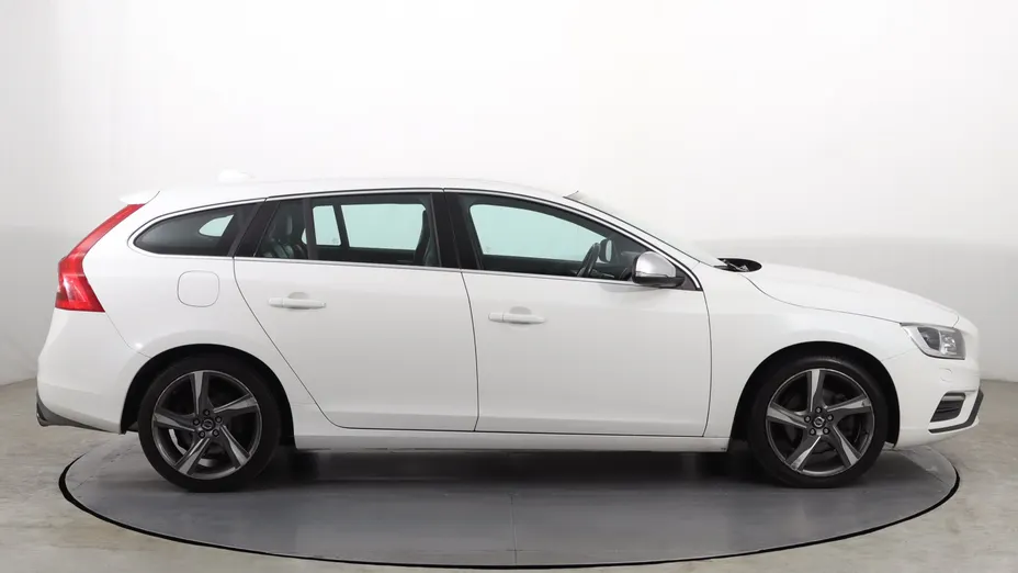 Volvo V60 -