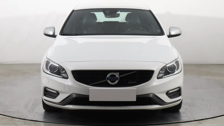 Volvo V60 -