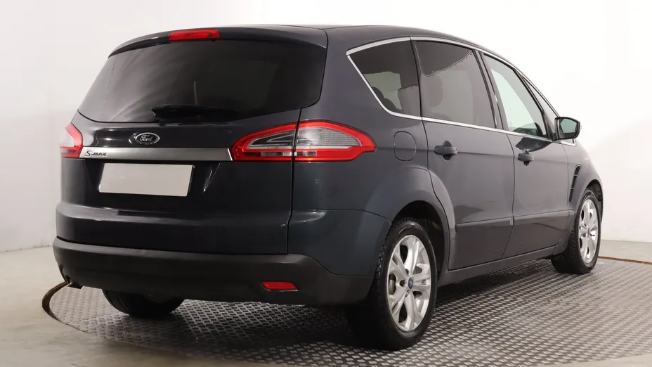 Ford S-MAX -