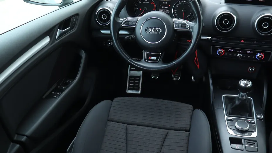 Audi A3 -