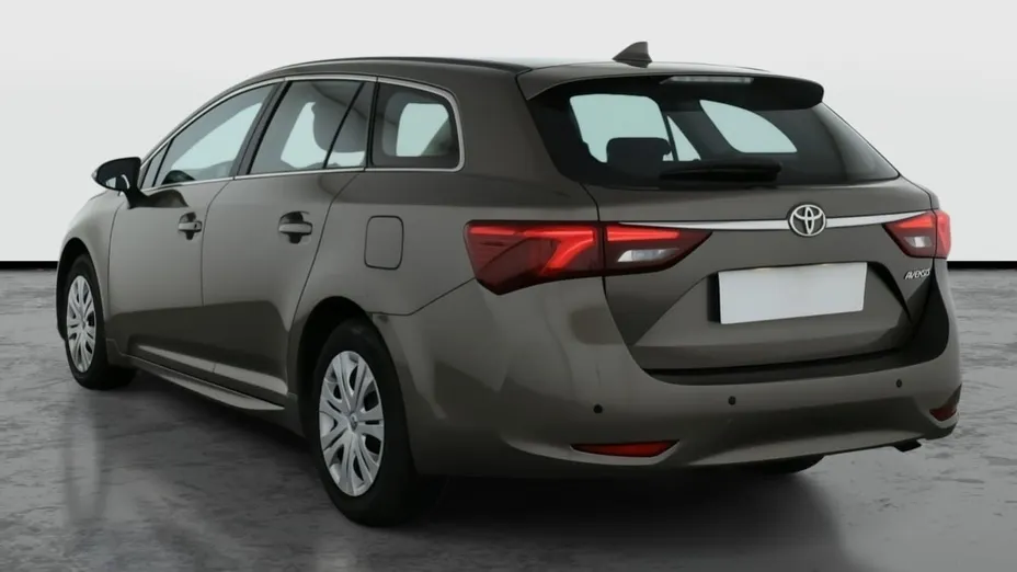 Toyota Avensis -