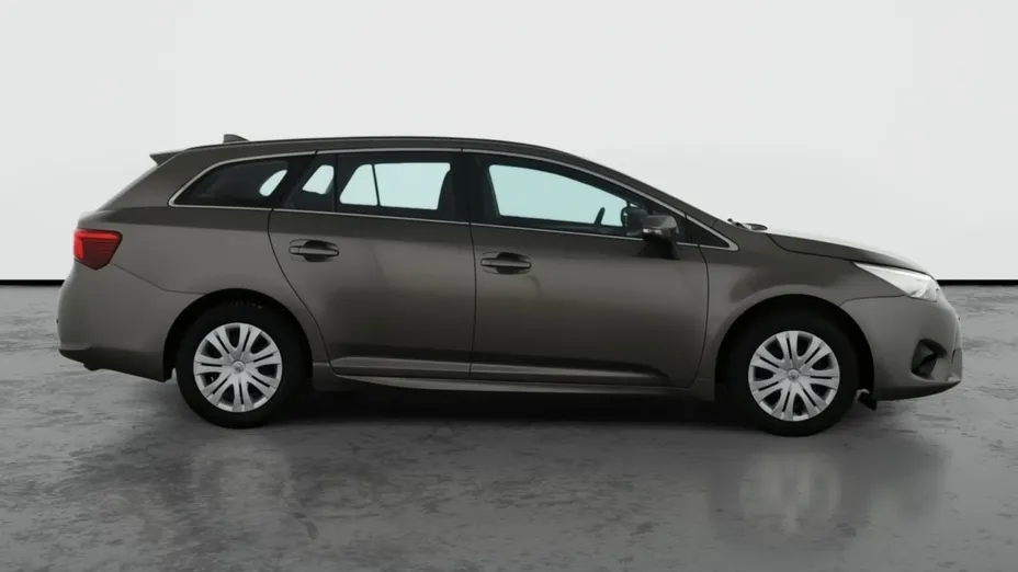 Toyota Avensis -