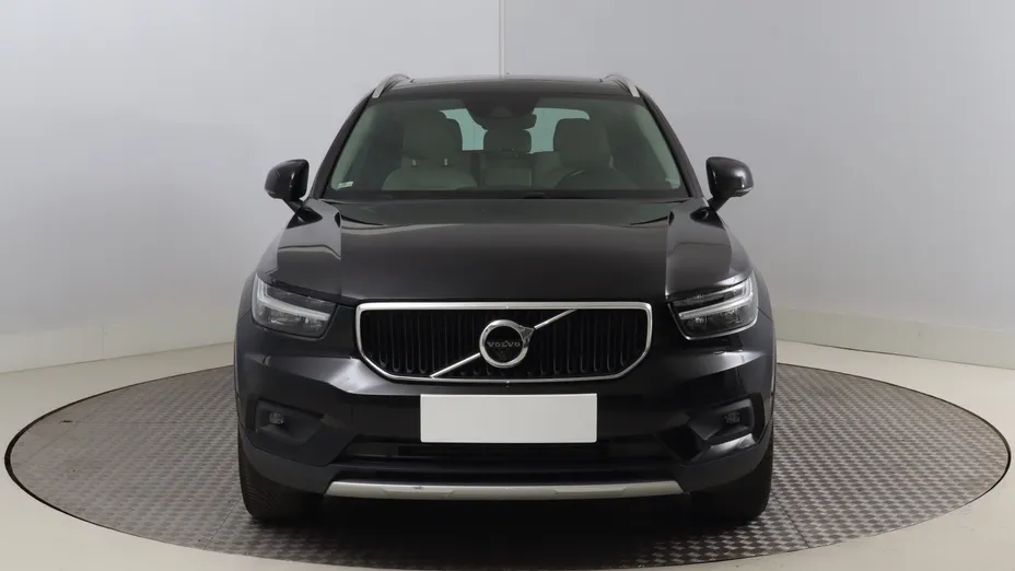 Volvo XC40 -