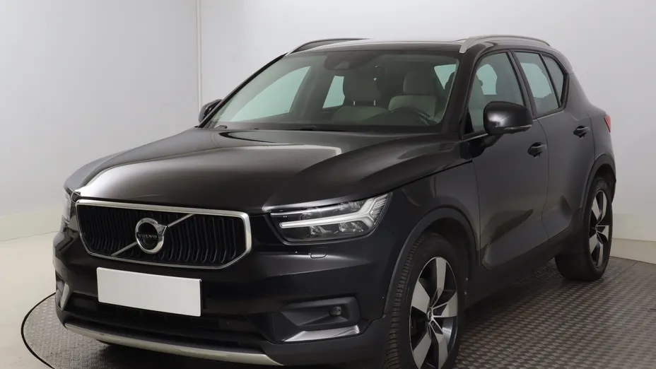 Volvo XC40 -