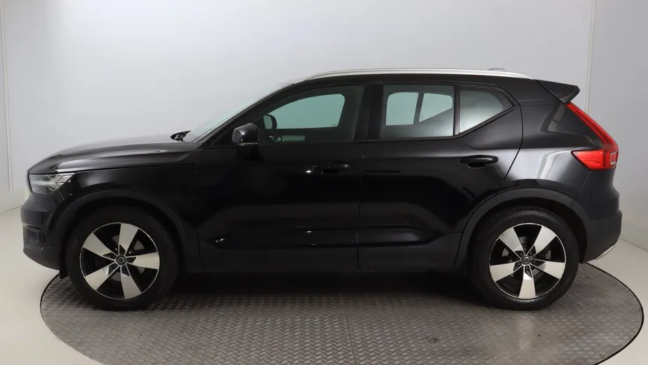 Volvo XC40 -