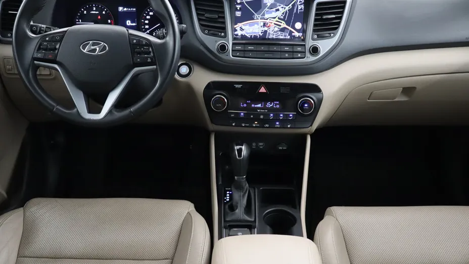 Hyundai Tucson -