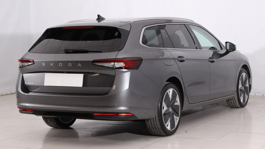 Skoda Superb -
