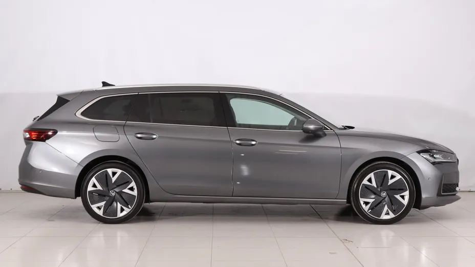 Skoda Superb -