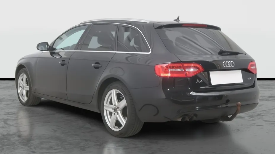 Audi A4 -