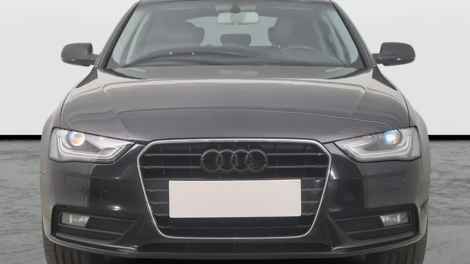 Audi A4 -