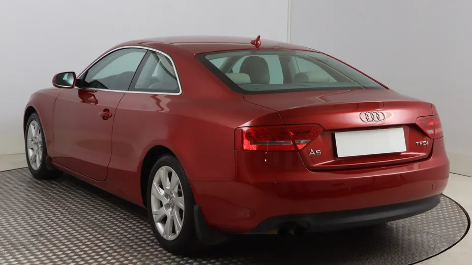 Audi A5 -