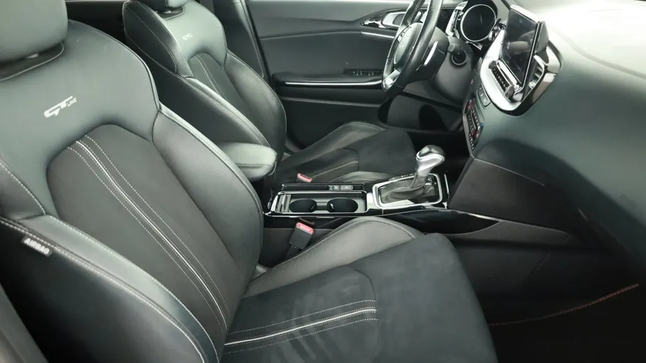 Kia ProCeed -