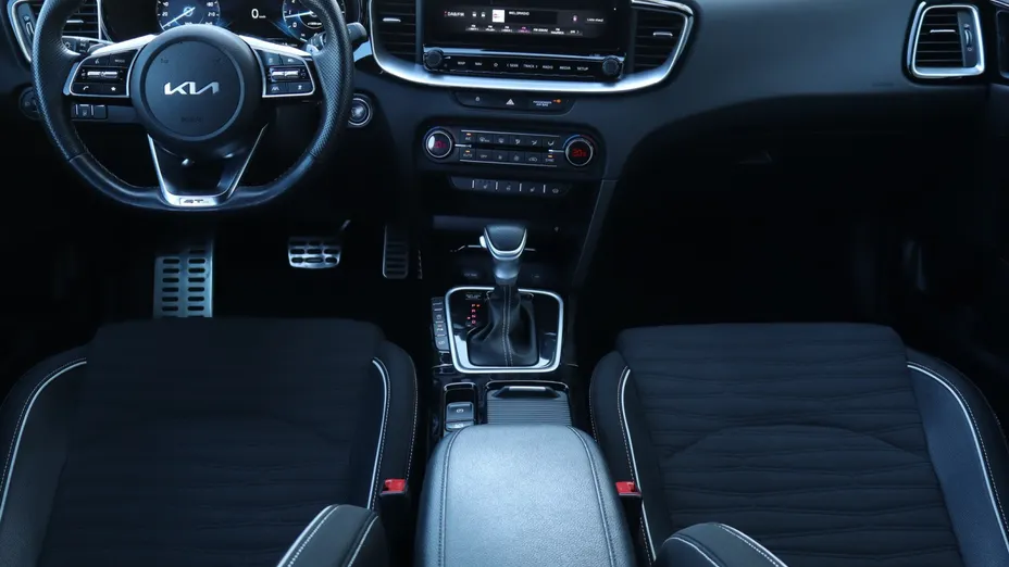 Kia ProCeed -