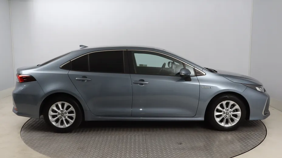 Toyota Corolla -