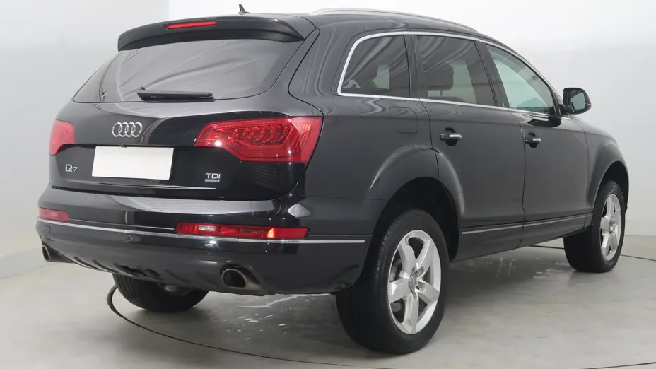 Audi Q7 -