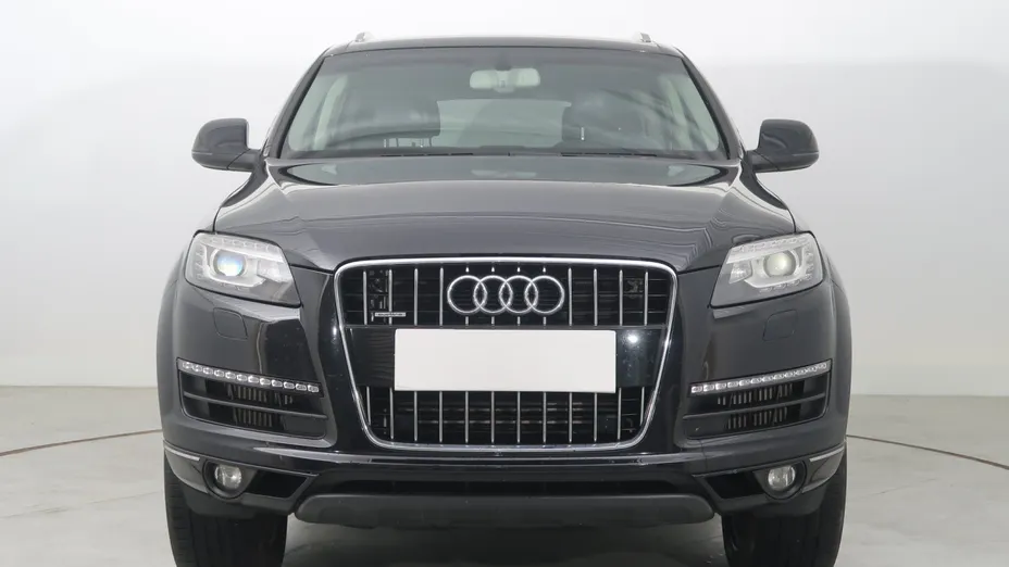 Audi Q7 -