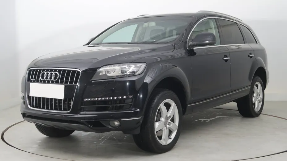 Audi Q7 -